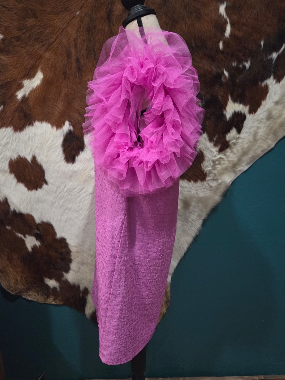 entro Pink Crinkle Ruffle Sleeve Midi Dress - Picture 3 of 8